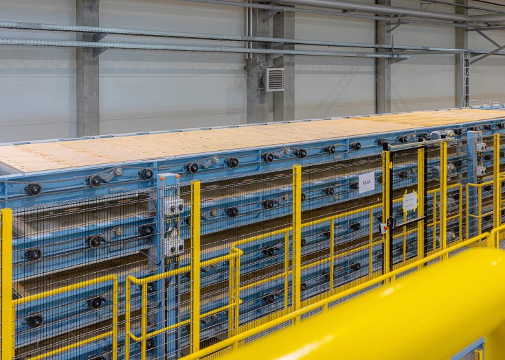 8_LVL_LAMINATED_VENEER_LUMBER_manufacturer_supplier_in_Europe_LVL_FACTORY_in_Europe_VMG_LIGNUM_LVL_lv8-aspect-ratio-735-525