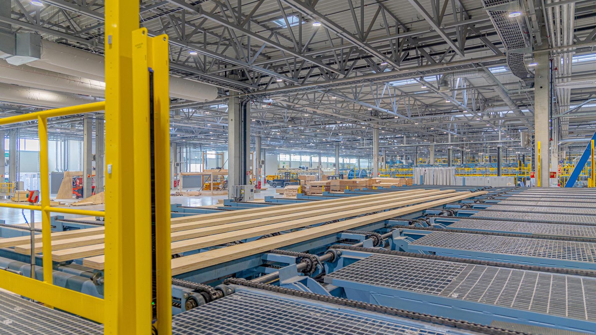 LVL_I_JOIST_PARTICLE_BOARDS_manufacturer_supplier_producer_distributor_wholesaler_in_Europe_FACTORY_in_Europe_VMG_LIGNUM_h12-aspect-ratio-1920-1080