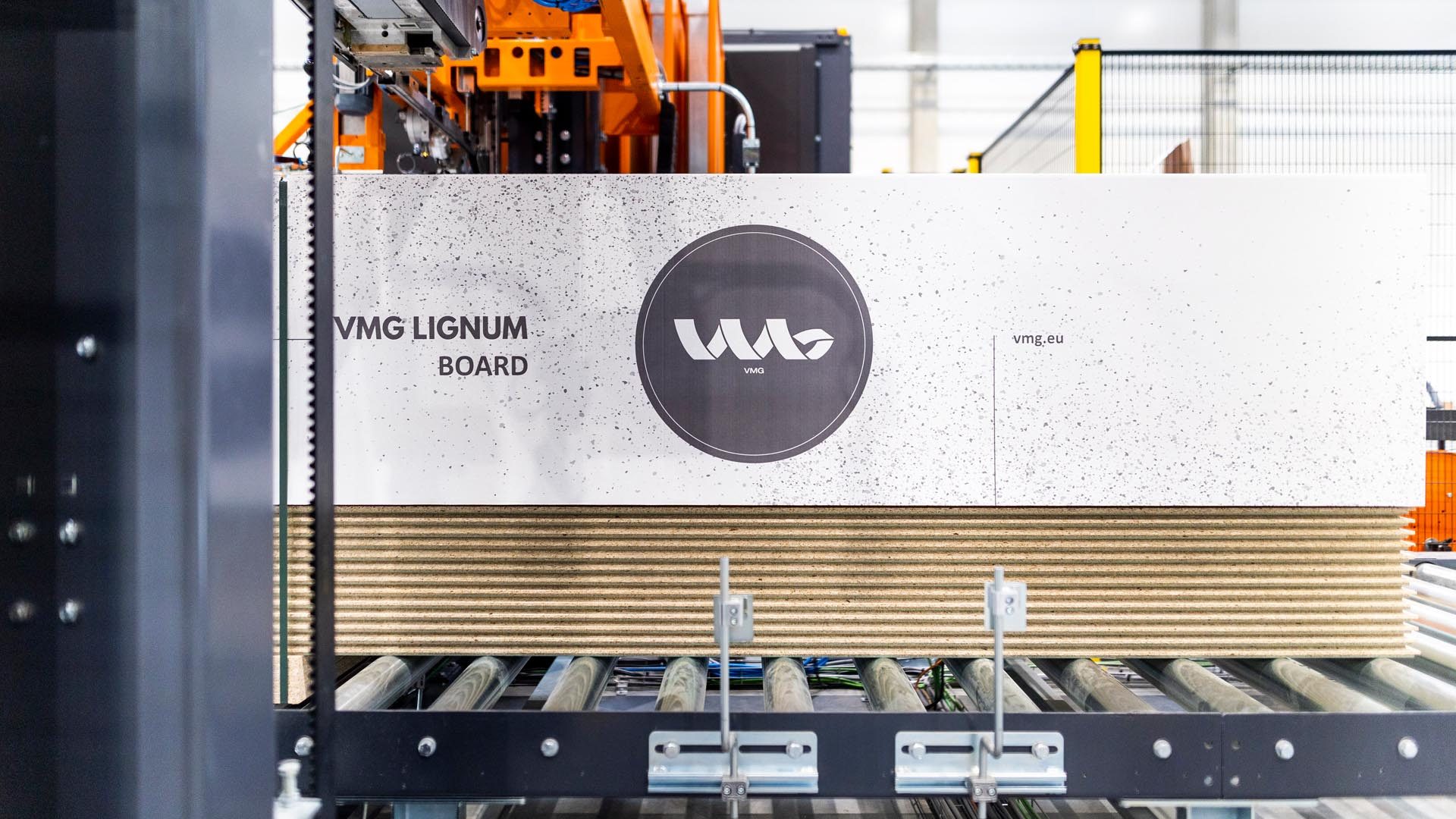 LVL_I_JOIST_PARTICLE_BOARDS_manufacturer_supplier_producer_distributor_wholesaler_in_Europe_FACTORY_in_Europe_VMG_LIGNUM_h18-aspect-ratio-1920-1080