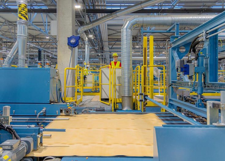 LVL_factory_in_Europe_LVL_factory_factories_located_in_Europe_in_Lithuania_VMG_LIGNUM_of1-aspect-ratio-735-525