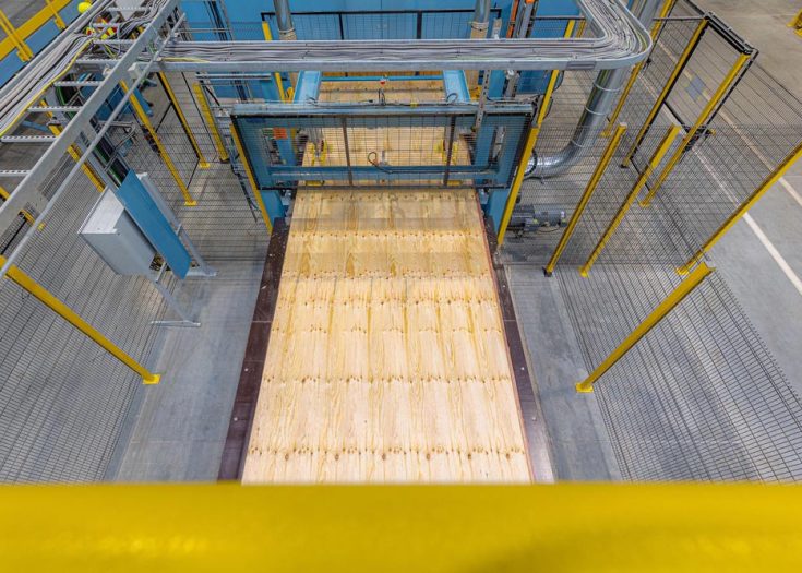 LVL_factory_in_Europe_LVL_factory_factories_located_in_Europe_in_Lithuania_VMG_LIGNUM_of4-aspect-ratio-735-525