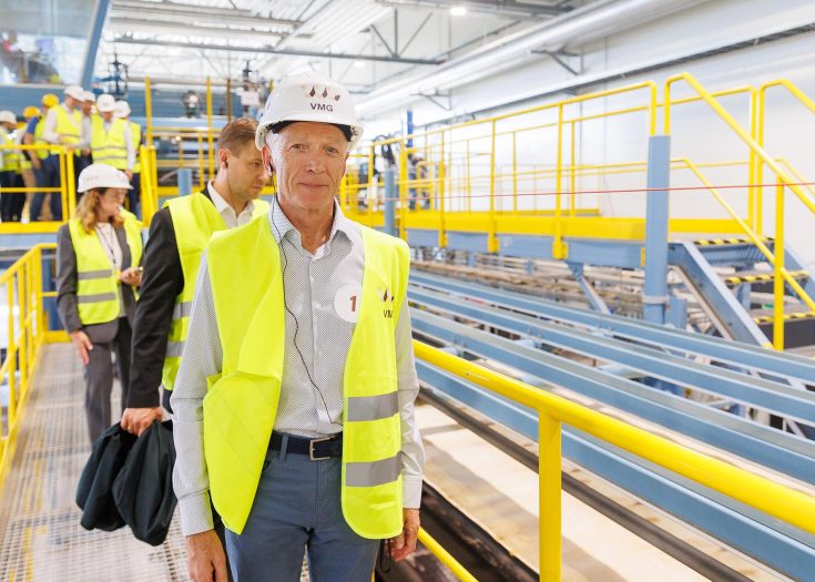 LVL_manufacturing_factory_in_Europe_laminated_veneer_lumber_manufacturing_factory_in_Europe_LVL_factory_VMG_LIGNUM_LVL_mf16-aspect-ratio-735-525