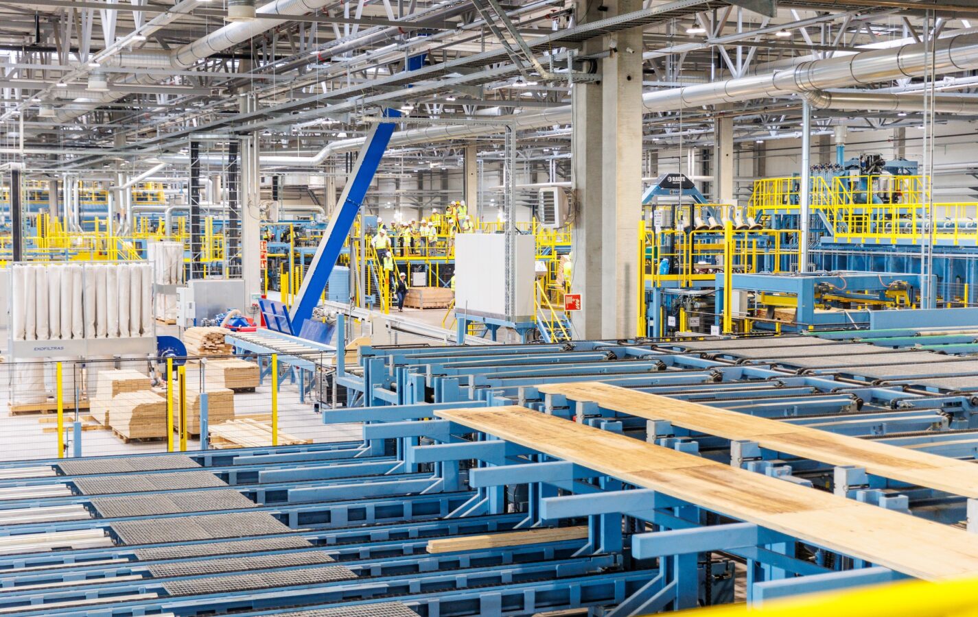 VMGLC_1-aspect-ratio-1425-900